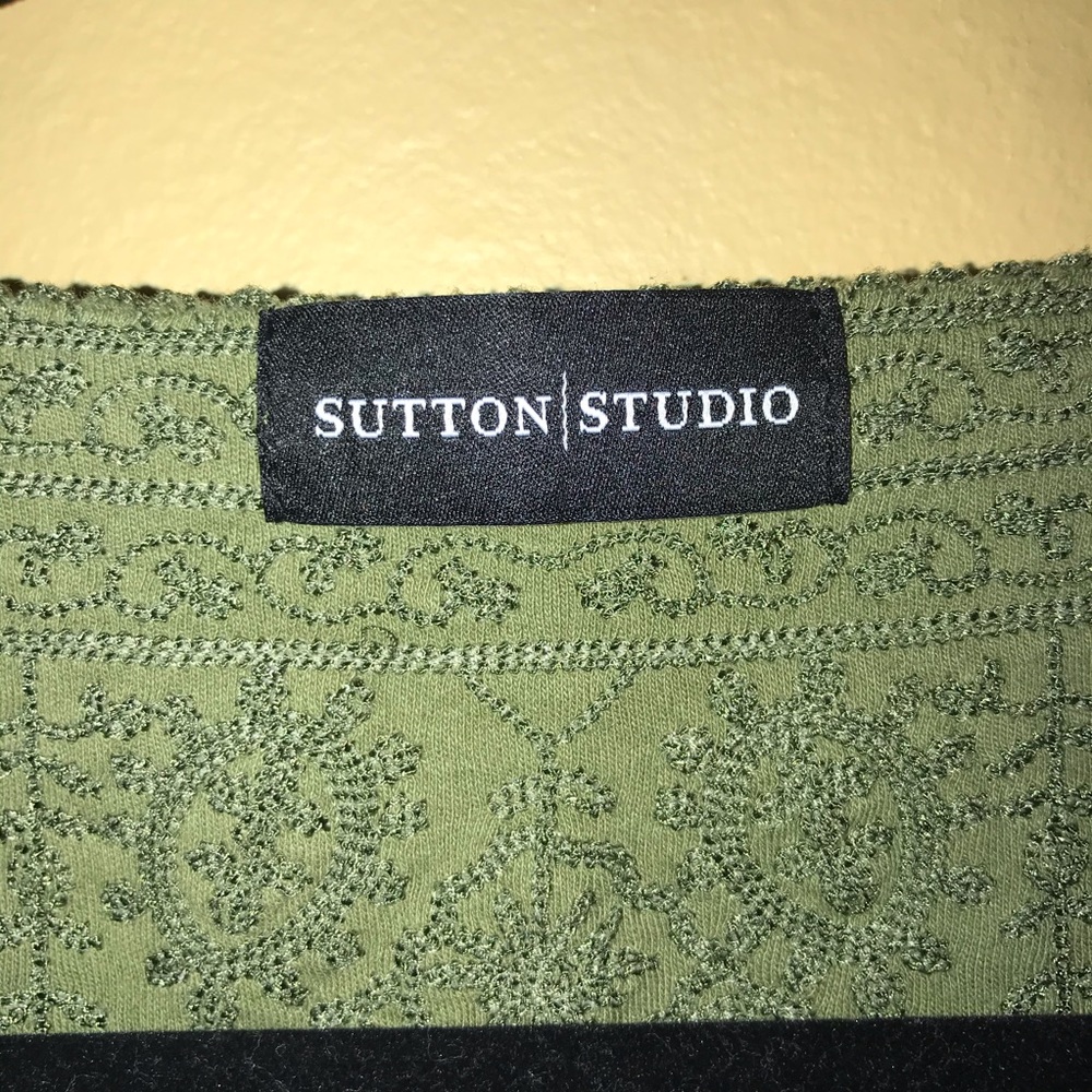 Sutton/Studio Top - image 5